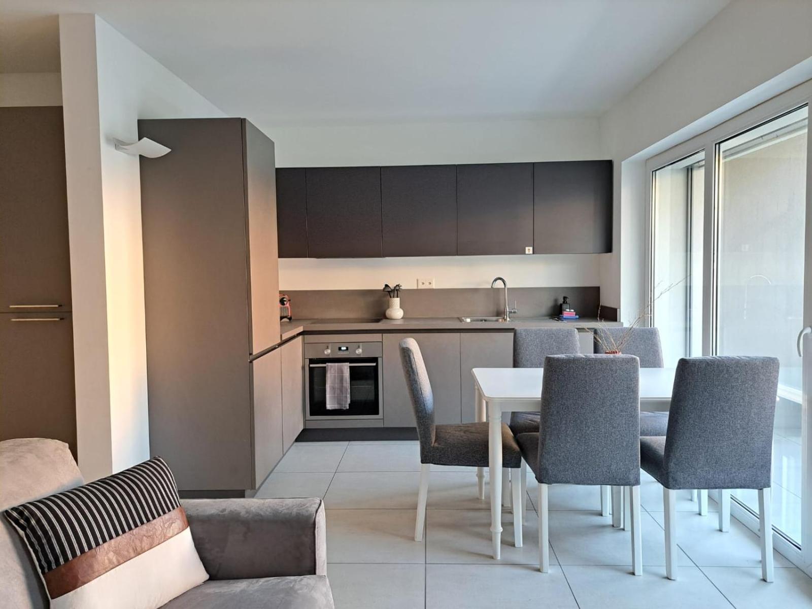 Urban Residence By Quokka 360 - Modern Apartments In Lugano Kültér fotó